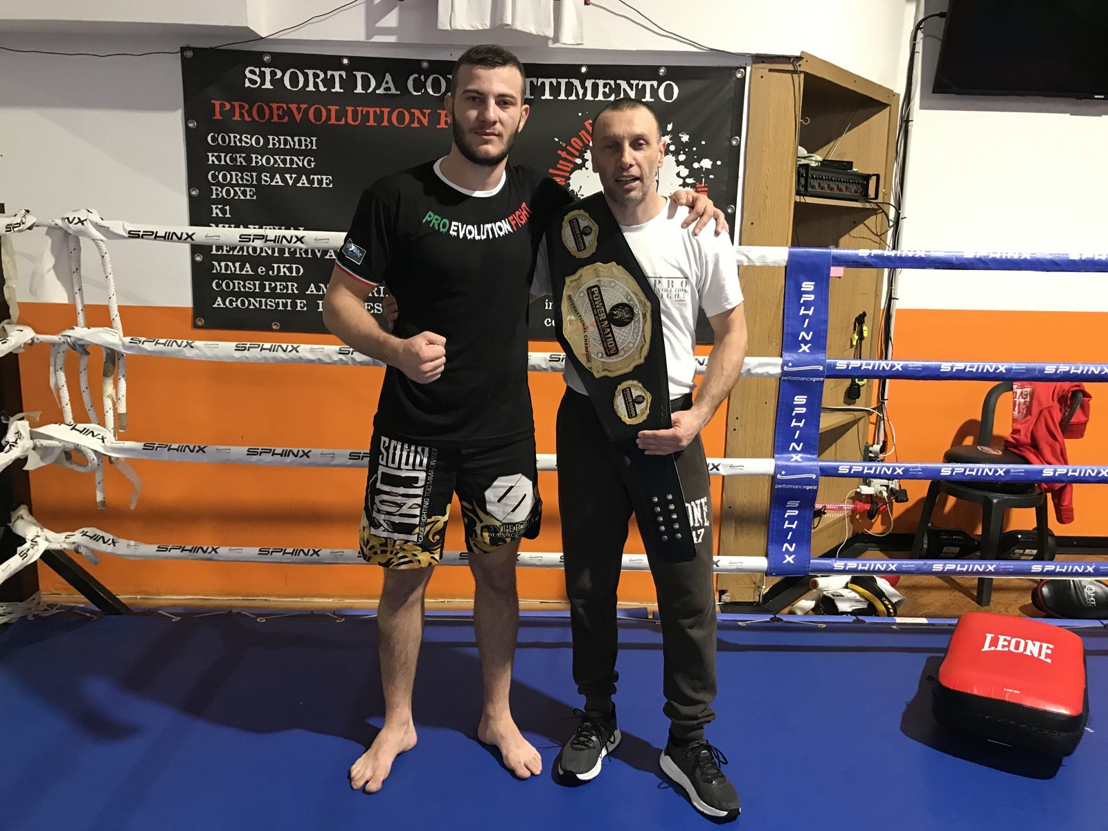 Sessione di boxe sul ring