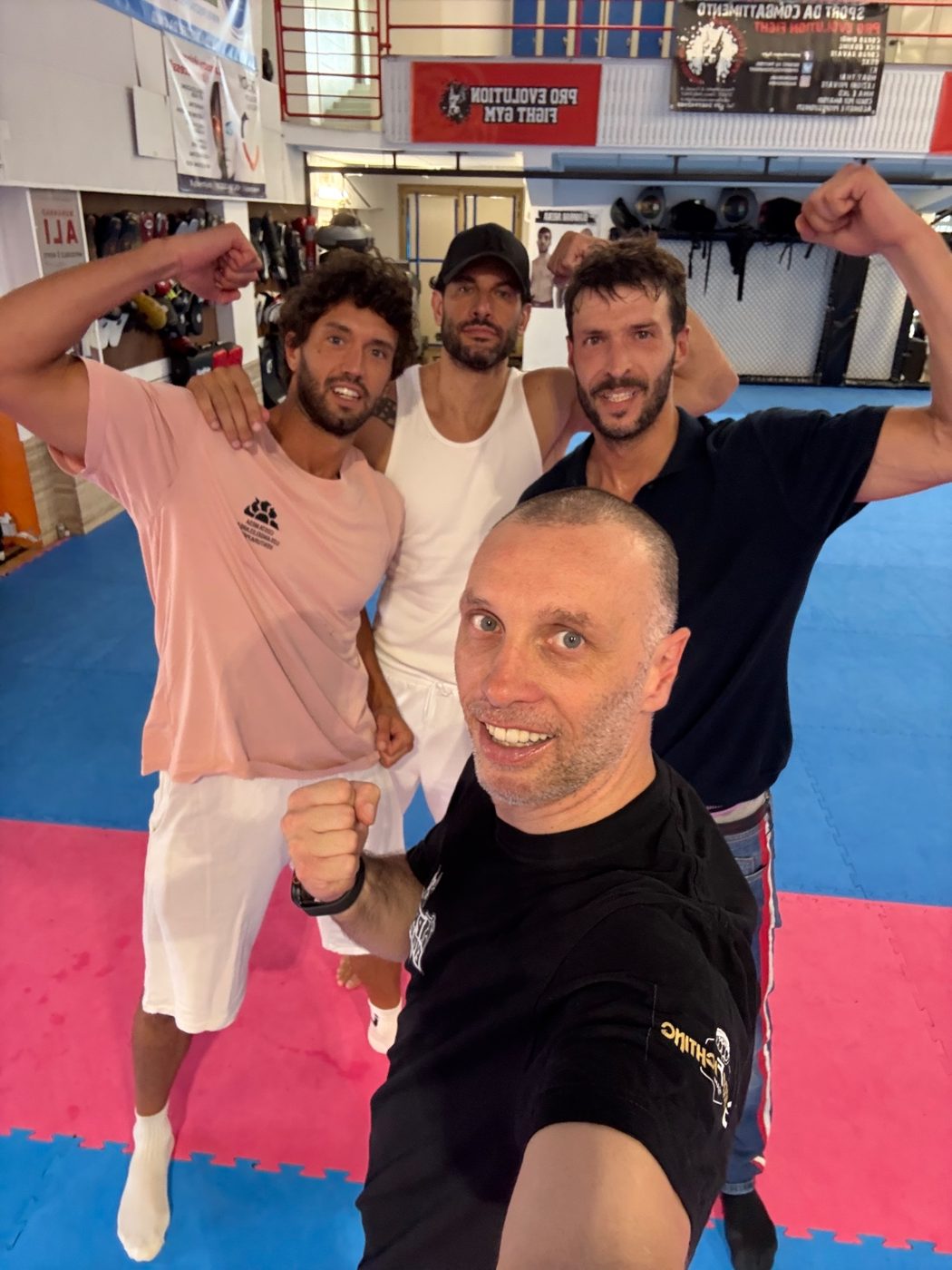 Max Reppucci con ospite VIP alla Pro Evolution Fight